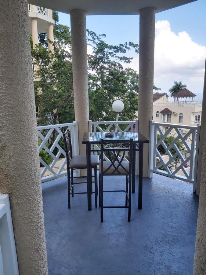 Elegant Condo Awesome View Ocho Rios Eksteriør billede